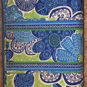 Large Vera Bradley Wallet